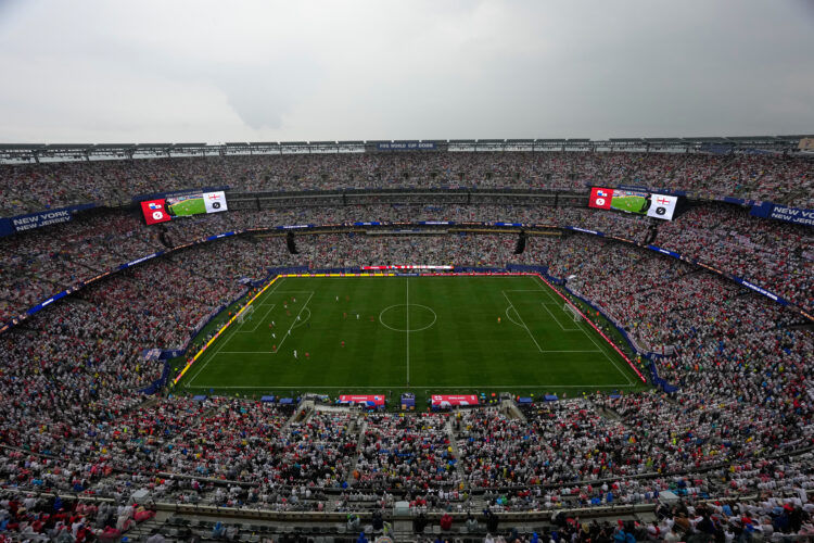 Uncertainty clouds the forecast on whether wildfire smoke will affect the World Cup final